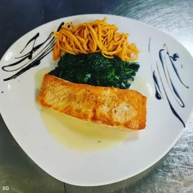 creation thumb for Grilled salmon with red tagliatelle and spinach
