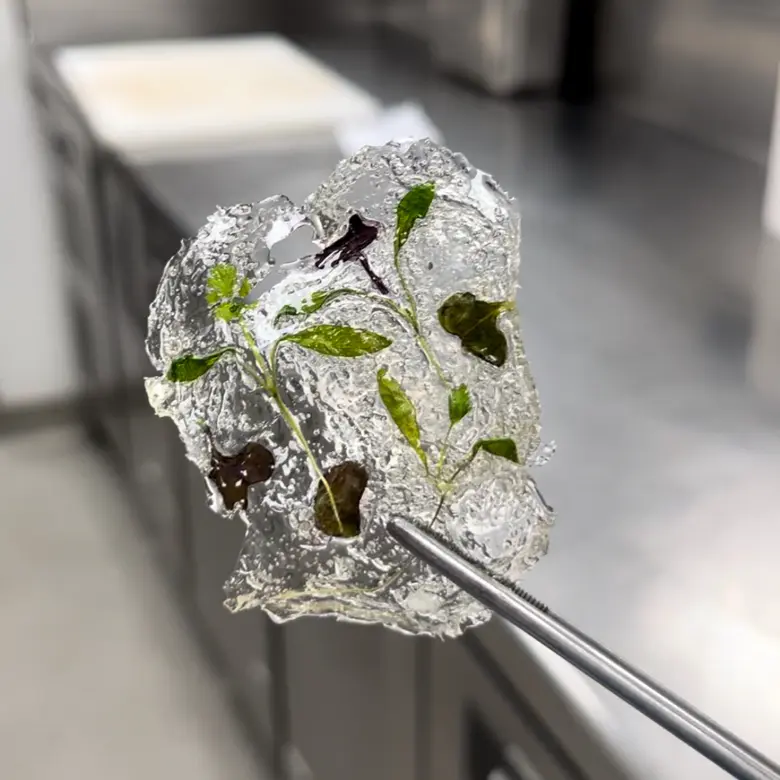 creation thumb for Glazed tapioca chips