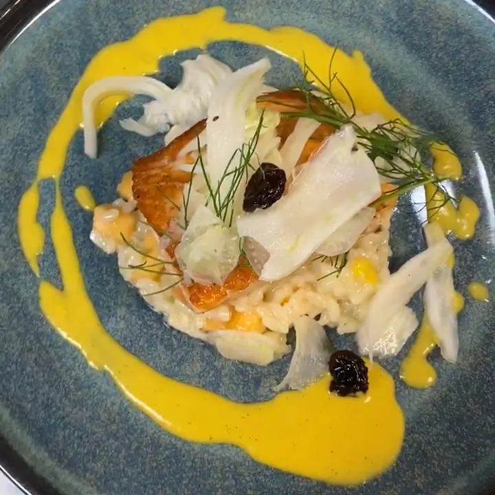 creation thumb for Faroe island salmon , fennel salad , lavander risotto