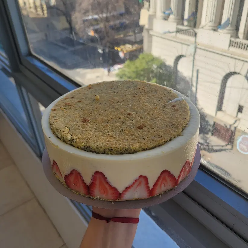 creation thumb for Strawberry carousel with white chocolate mousse