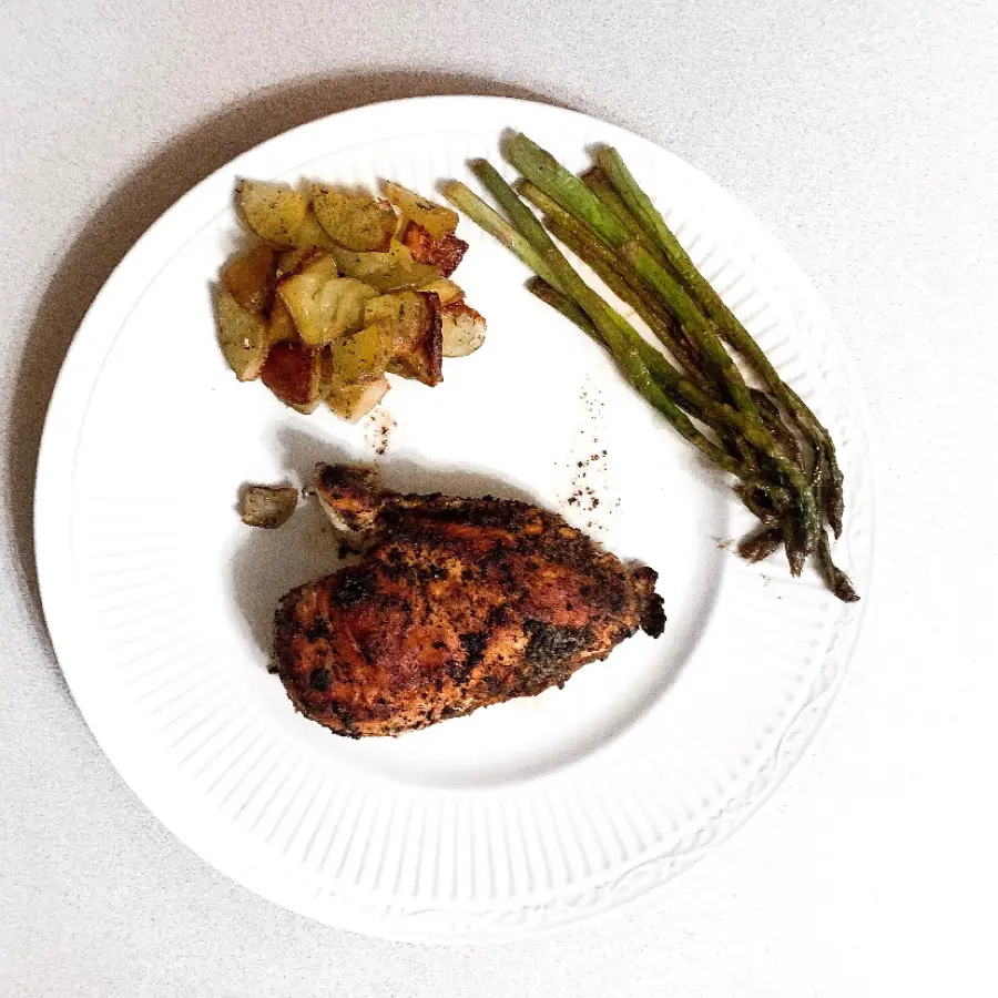 creation thumb for Lemon pepper chicken with potatoes and asparagus