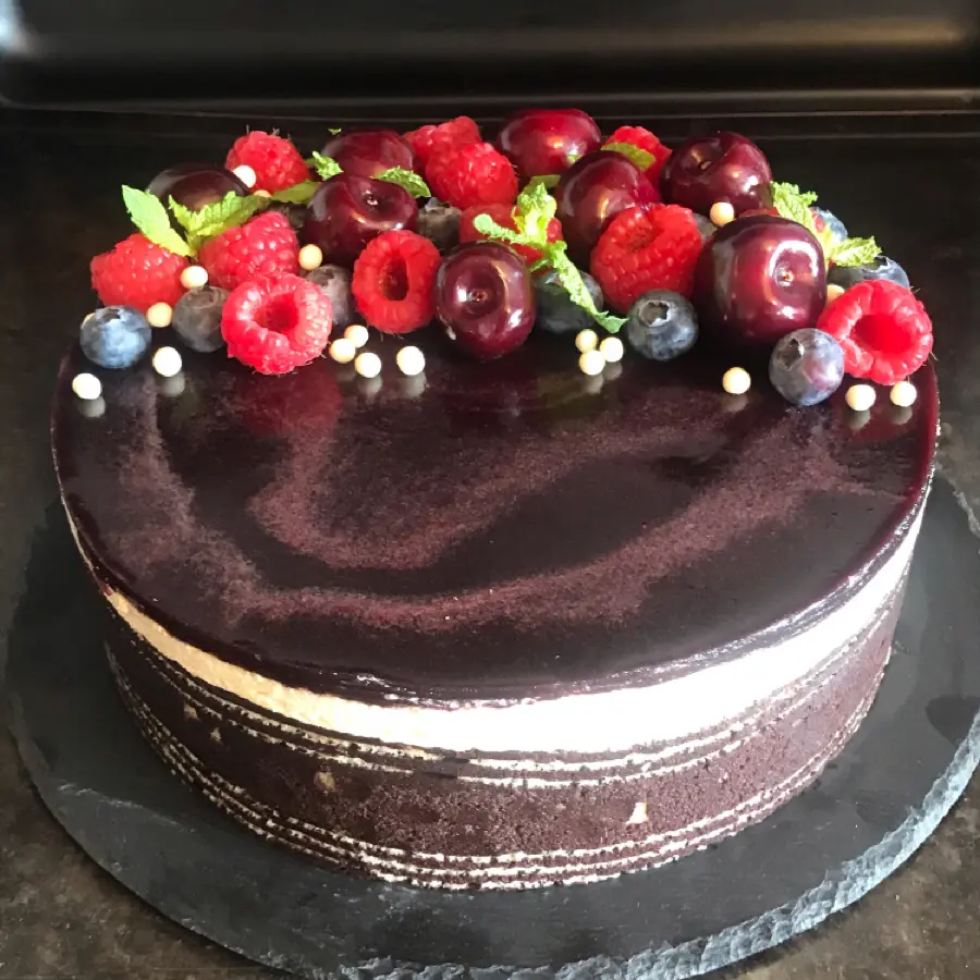 creation thumb for Lemon Mousse Cake With Blueberries