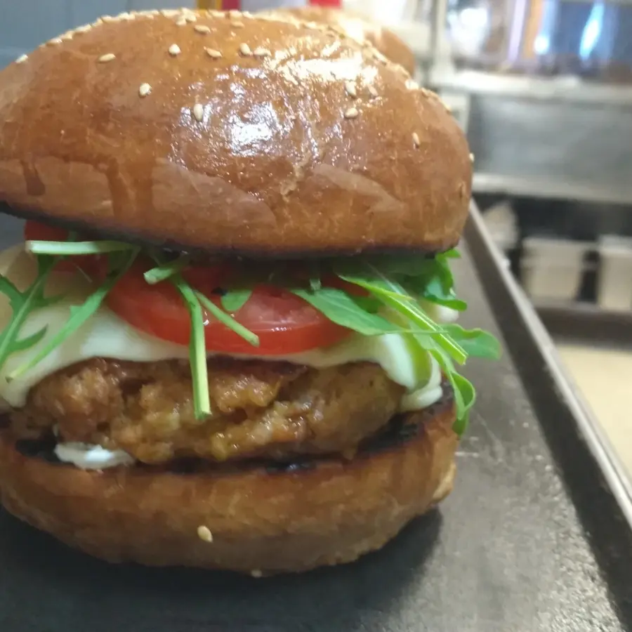 creation thumb for Homemade burger 👍🍔