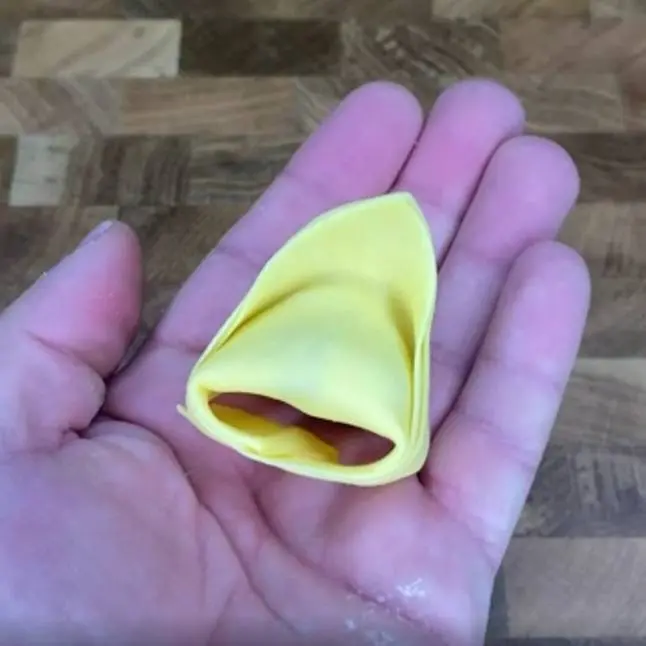 creation thumb for XXL Tortelli gefüllt mit Carbonara