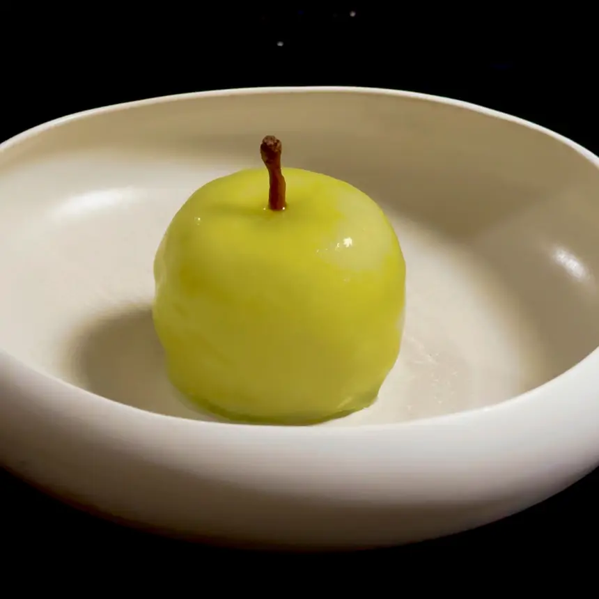 creation thumb for Lachs-Tatar & Mascarpone-Mousse in einem Apfel