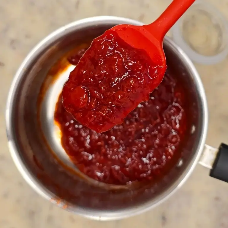 creation thumb for Fresh Strawberry Compote