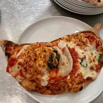 creation thumb for Calzone