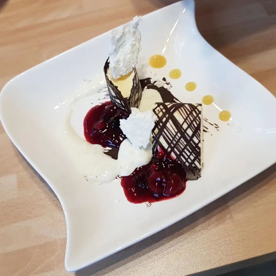 creation thumb for Parfait von weißer Schoki