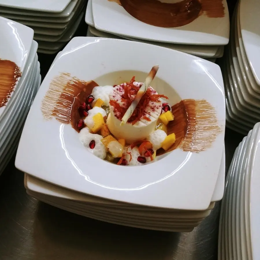creation thumb for Panna cotta mit citrusfruchtsalat und joghurtschaum