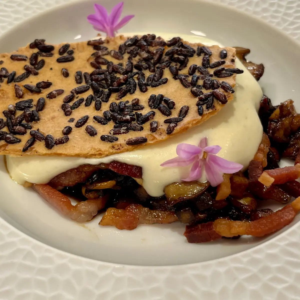 creation thumb for Chips de Riz Noir Soufflé