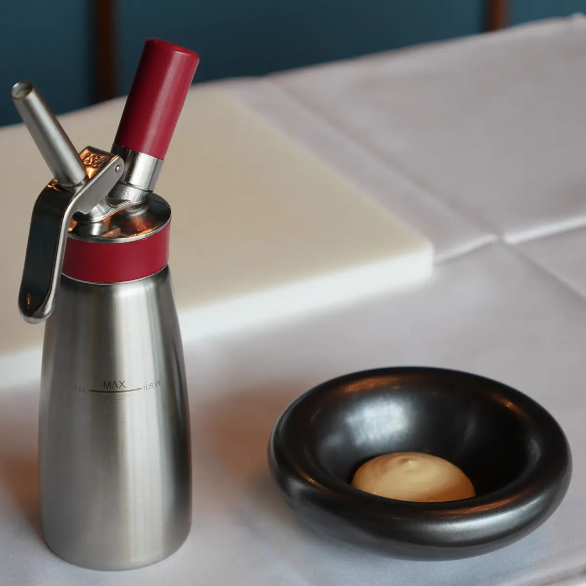 creation thumb for Sauce Hollandaise from a Siphon
