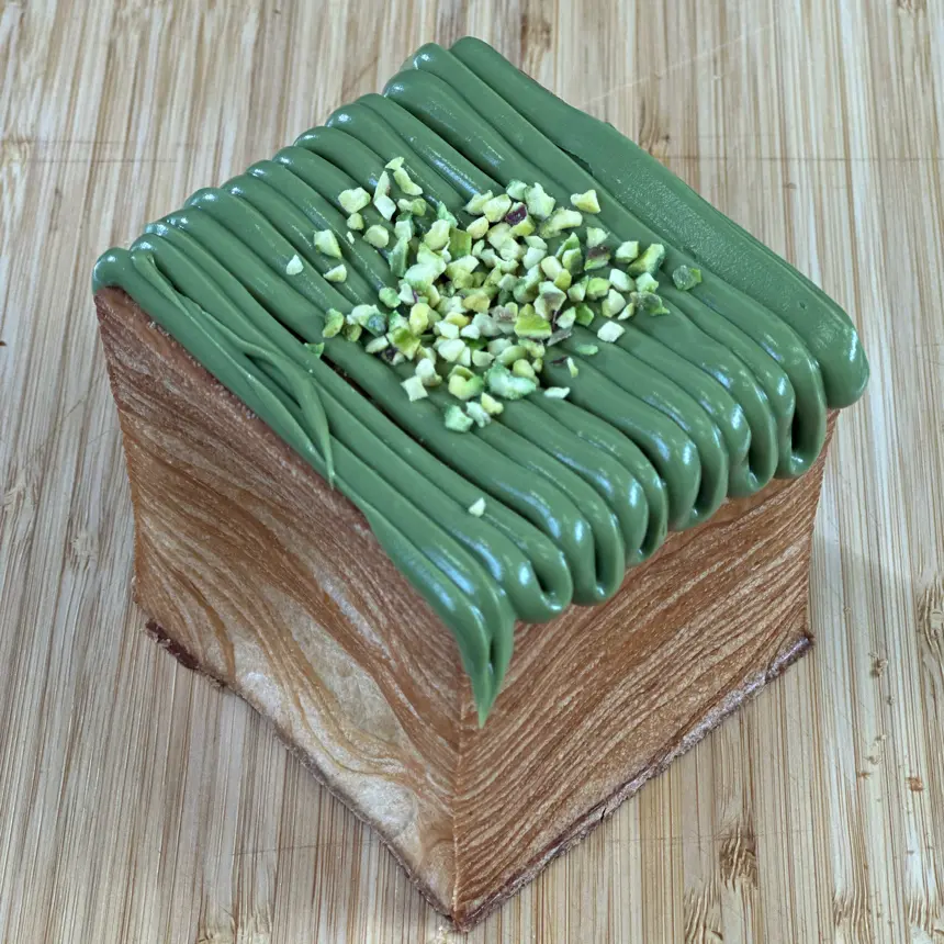 creation thumb for Pistachio Cube Croissant