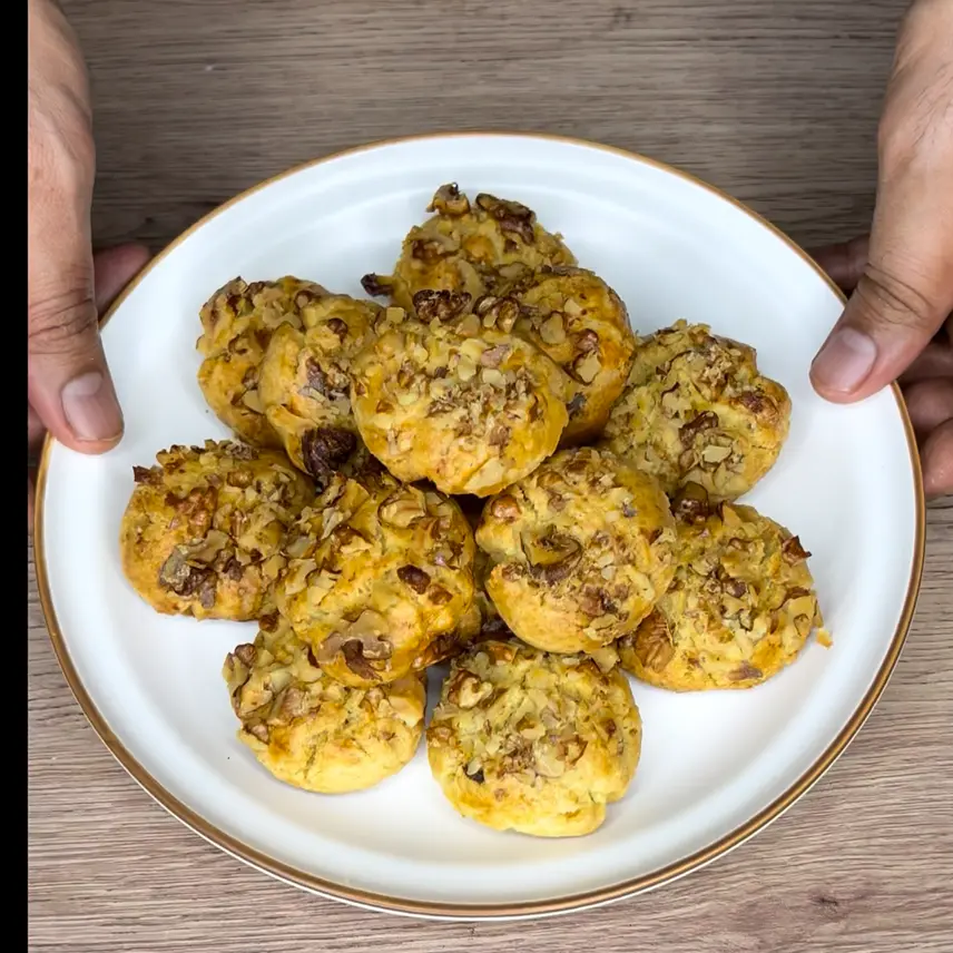 creation thumb for Citrus Walnut Cookies