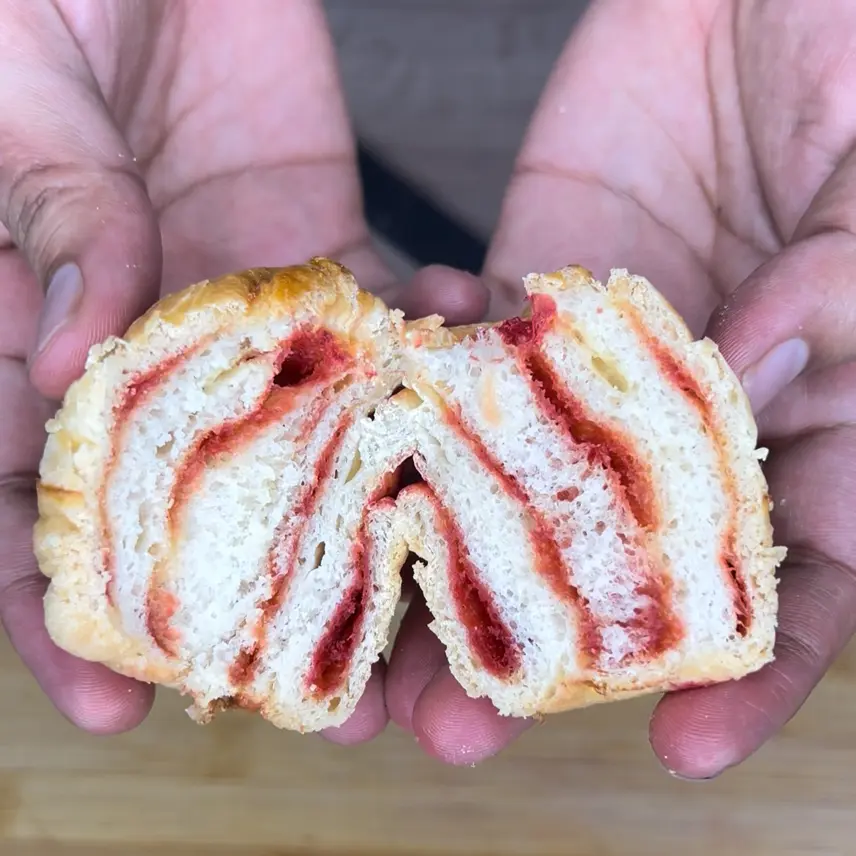 creation thumb for Rose beetroot bread