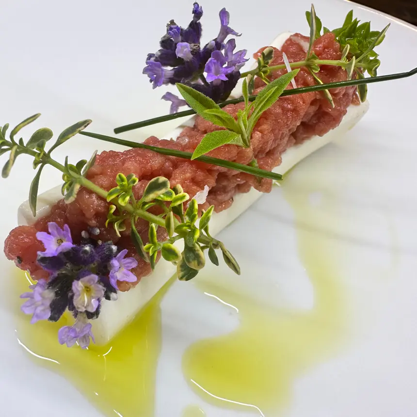 creation thumb for Mock femur & tartare appetizer