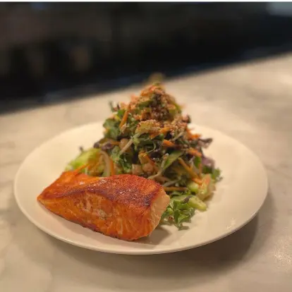 creation thumb for Spad salad with salmon