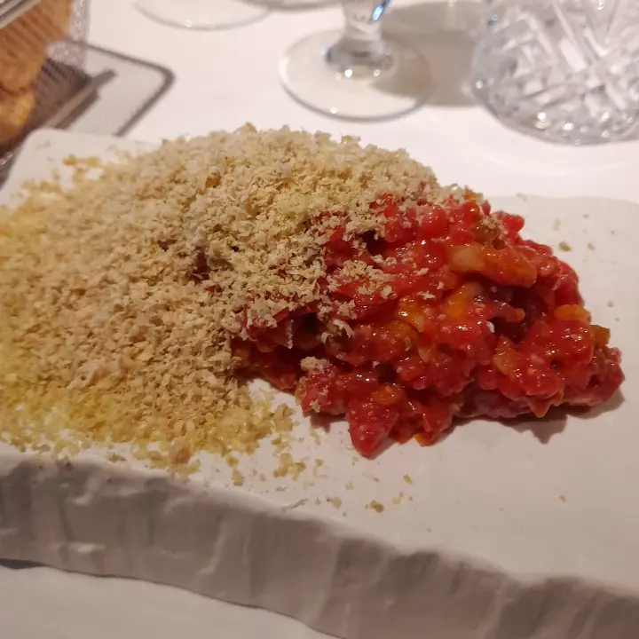 creation thumb for Beef tartar with foie