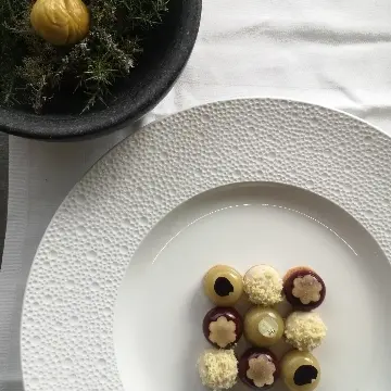 creation thumb for Roasted chestnut/Rhubarb/plum