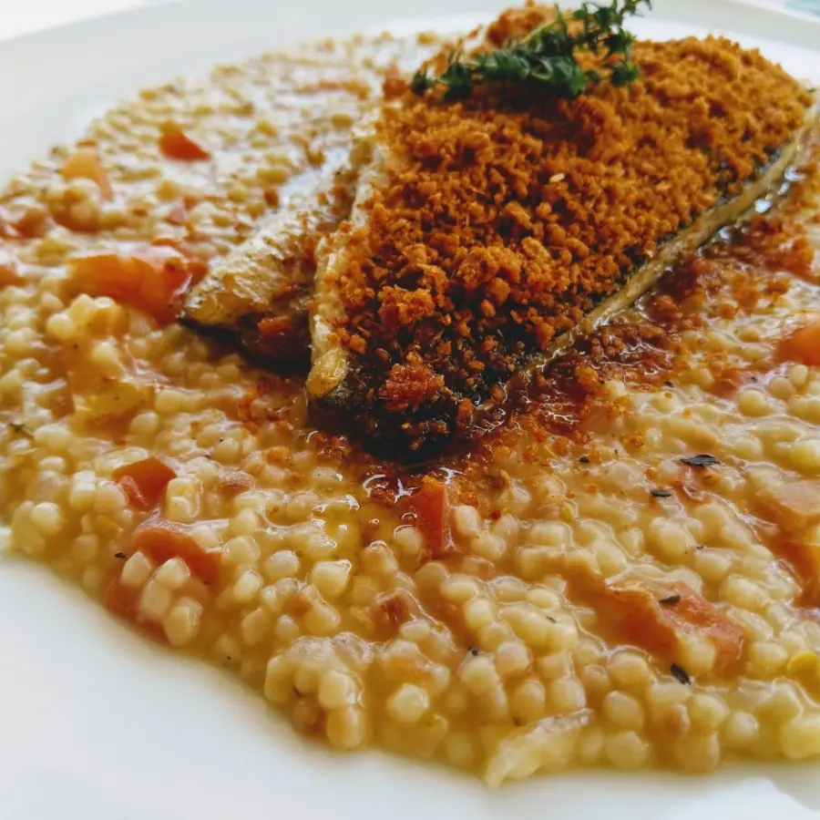 creation thumb for seabass with traxananoto and tomato crust