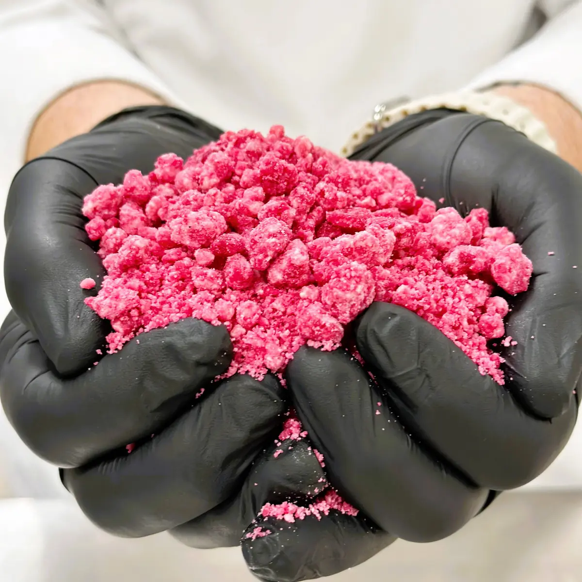 creation thumb for Beetroot & White Chocolate Crystal