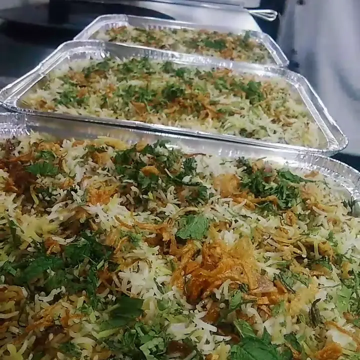creation thumb for Bombay Stayle Chicken Biryani