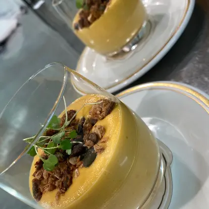 creation thumb for Butternusskürbis, Dashi und Joghurt-Espuma