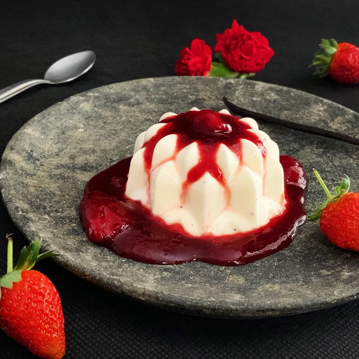 creation thumb for Panna Cotta Aux Fraises