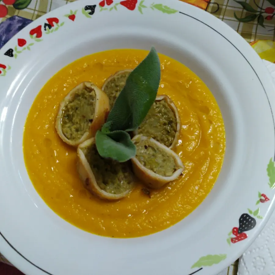 creation thumb for Totano ripieno di se stesso, crema di zucca... Homemade