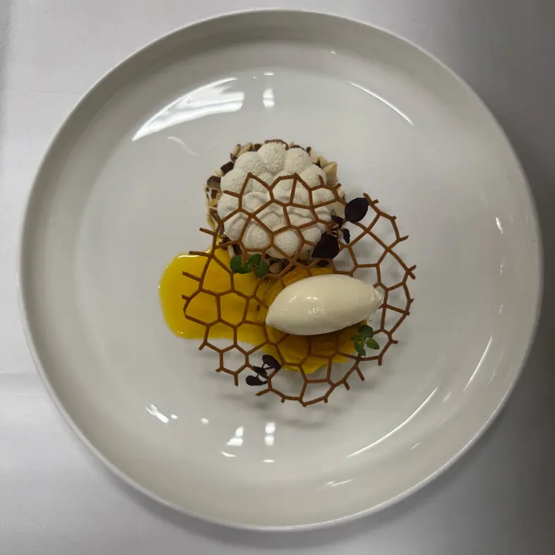 creation thumb for Safran Pear | Tonka Bean | Vanilla