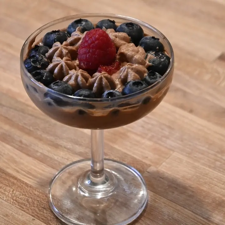 creation thumb for Chocolate Mousse based Crème Anglaise