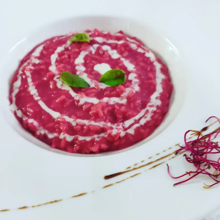creation thumb for Beetroot risotto with gorgon spiral