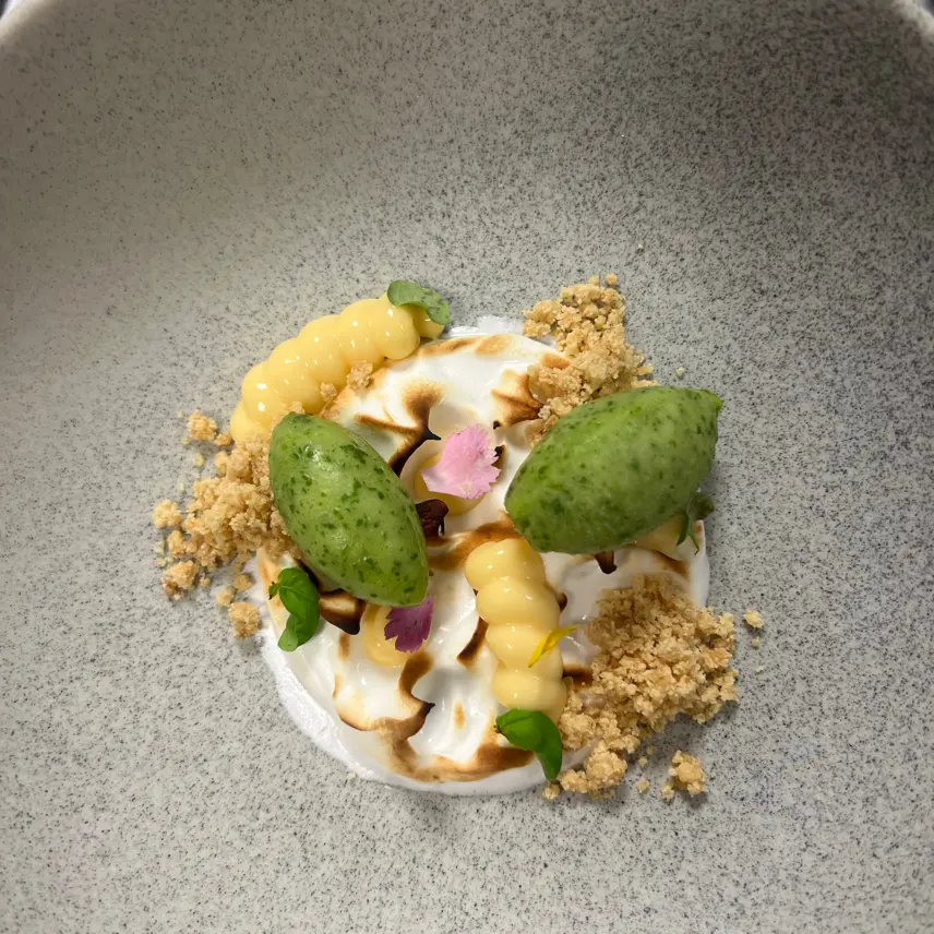 creation thumb for Deconstructed lemon pie
