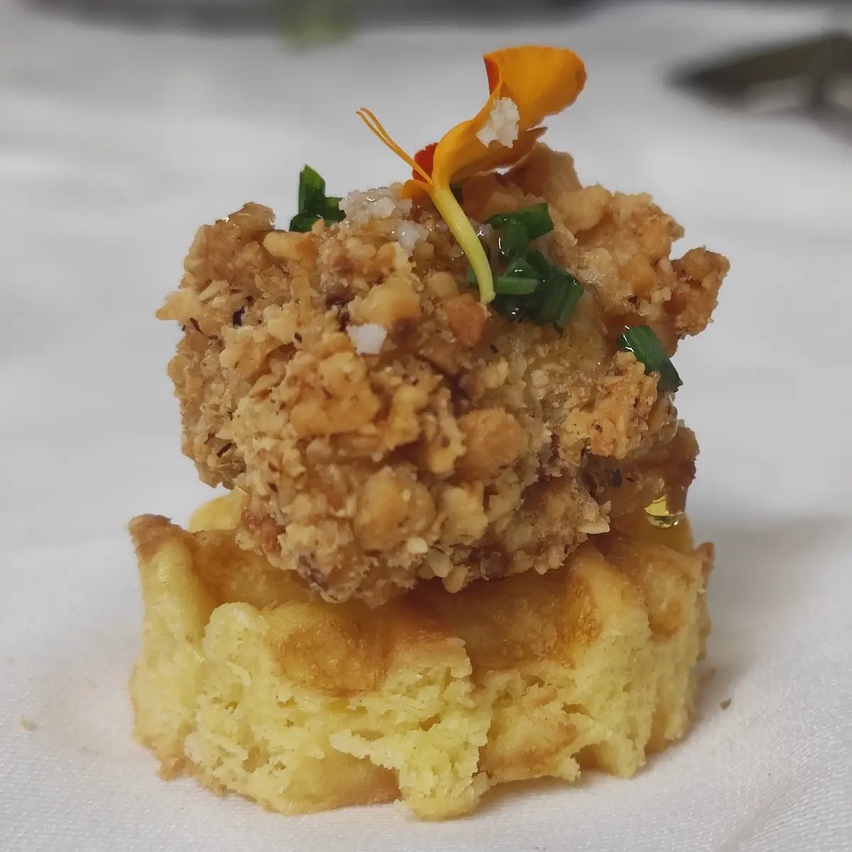 creation thumb for Waffle, fried chicken, hazelnuts, mapple syrup