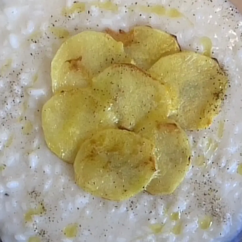 creation thumb for Truffle risotto with pan-fried potatoes