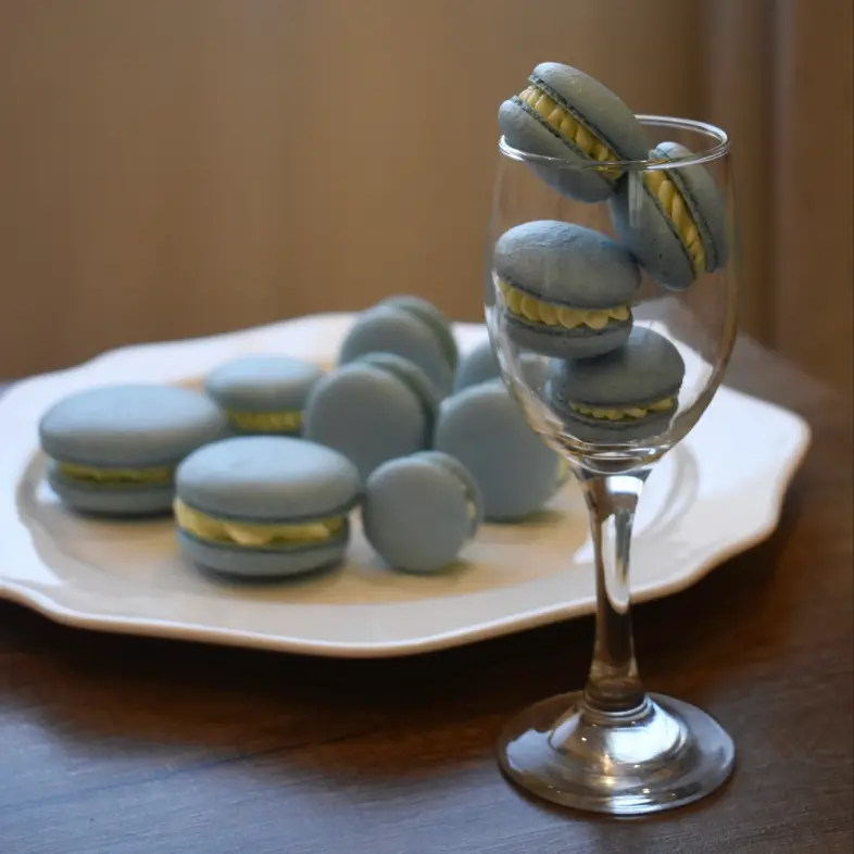 creation thumb for Lychee Macaron
