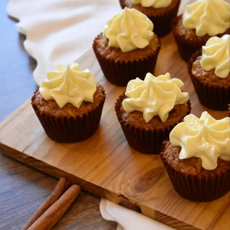 creation thumb for Carrot cake cupcake