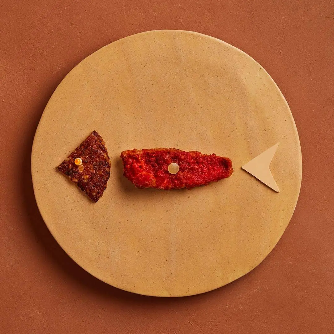 creation thumb for Salmonete, tarhana enredada, arroz con tomate quemado, tarama