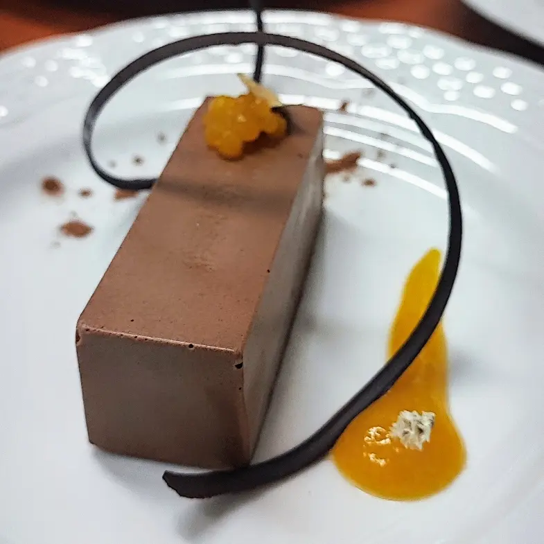 creation thumb for Chocolate mousse and passion fruit caviar