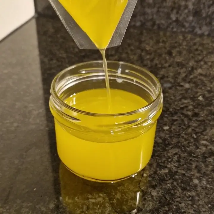creation thumb for Sous-vide clarified butter