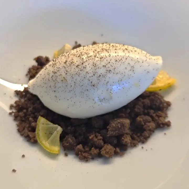 creation thumb for White Coffee Butter & Lemon Gelato