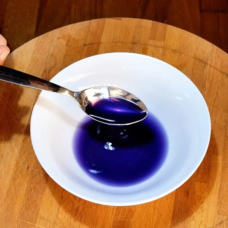 creation thumb for Purple cabbage dashi