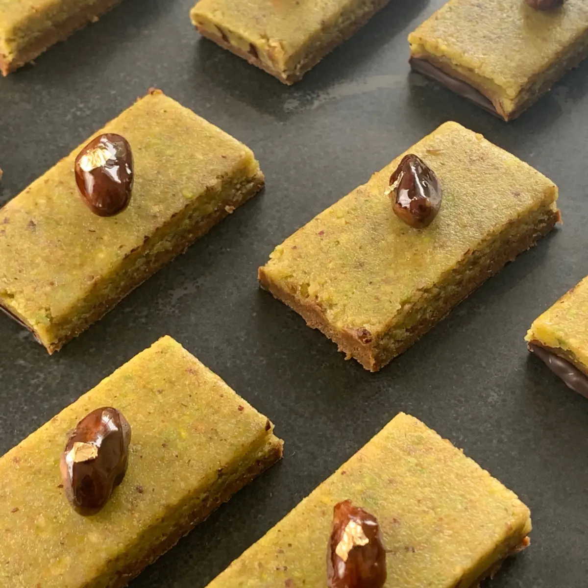 creation thumb for Pistachios chocolate