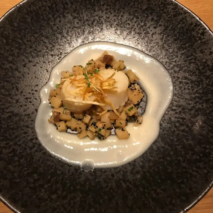creation thumb for Truffled scallops