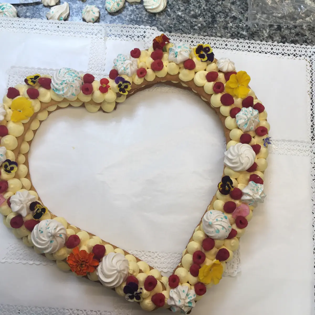 creation thumb for Flower cake