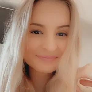 Sarah Lautenbacher
