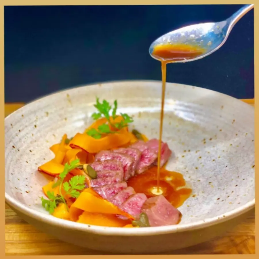 creation thumb for Wagyu-Tataki / Kürbis / Ponzu