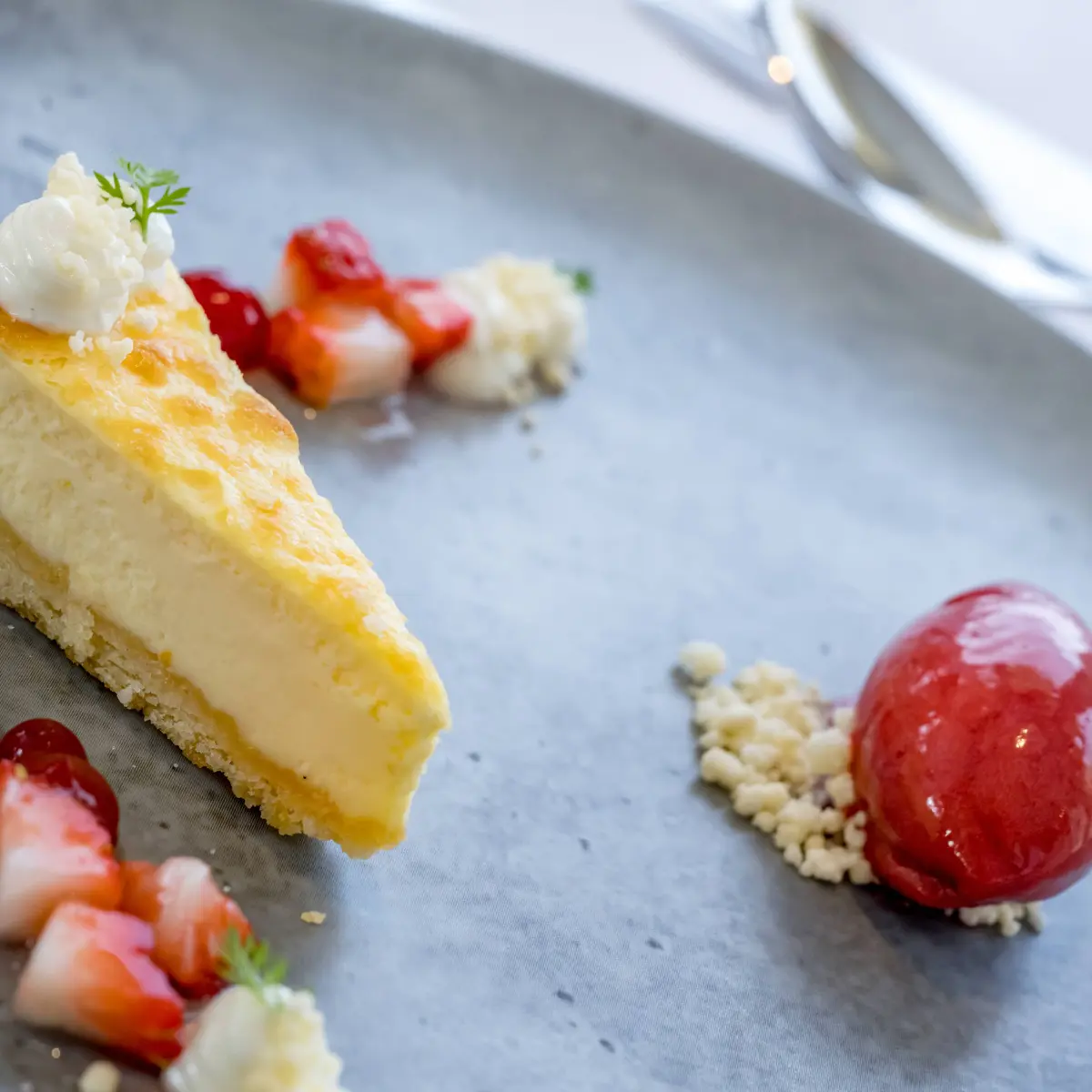 creation thumb for Cheesecake with forest berry sorbet