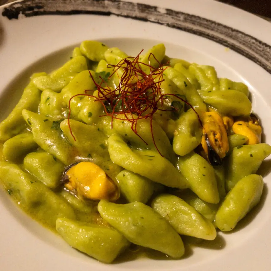 creation thumb for Gnocchi alla rucola con cozze e pomodorini gialli