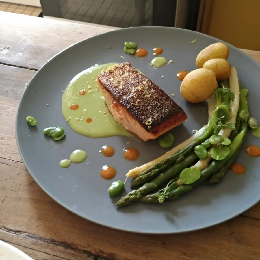 creation thumb for Salmone, crema fave , Braque , asparagi