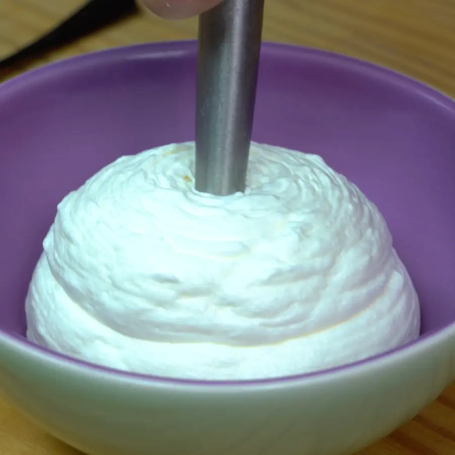 creation thumb for Kefir & Mascarpone Foam (Siphon)